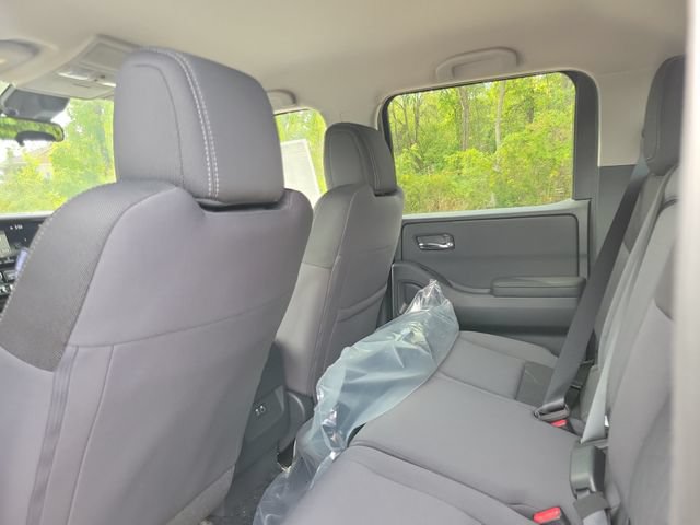 New 2026 Nissan Frontier SV w/ All-Weather Content Package AWD/4WD image 31