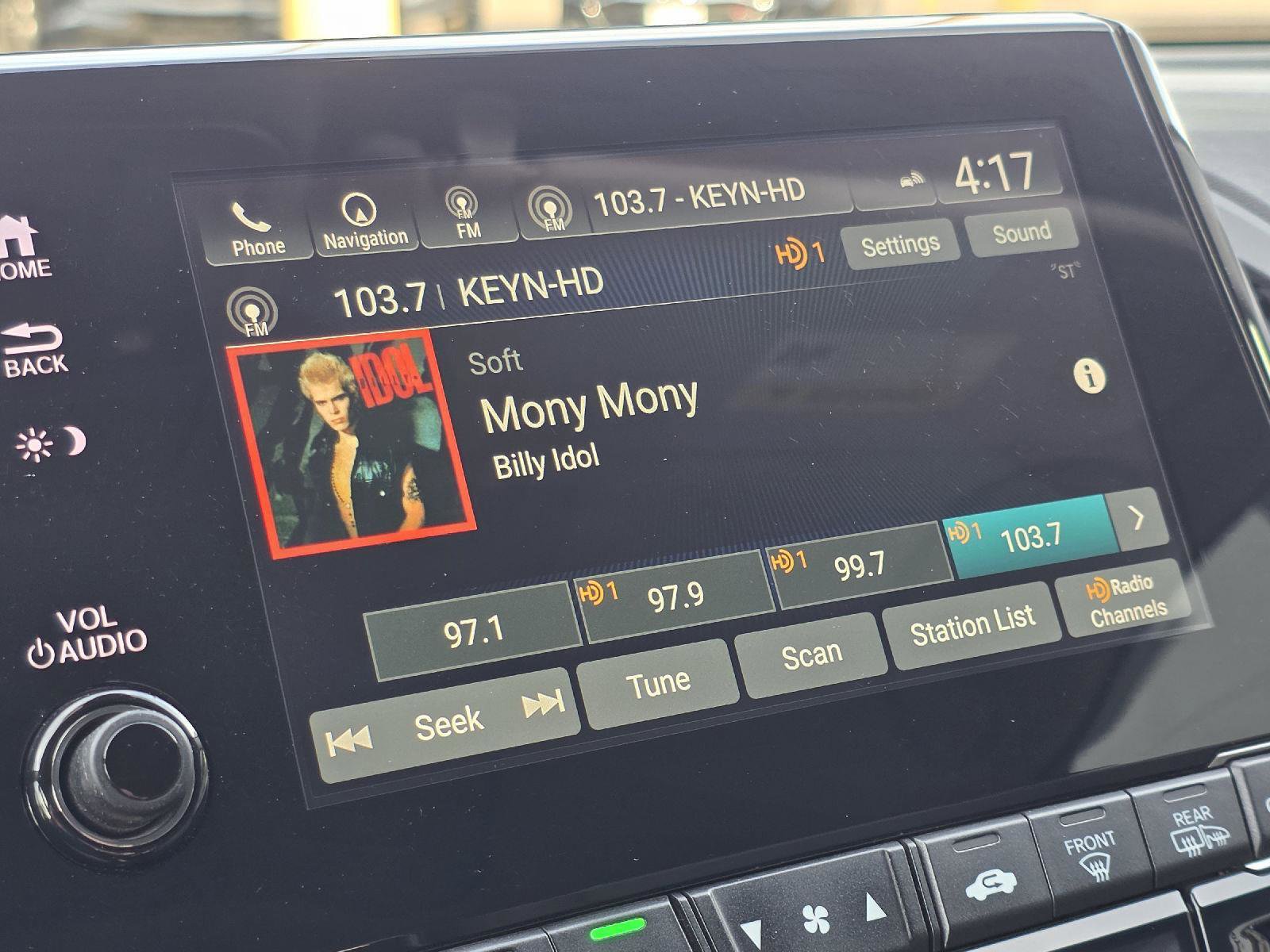 Used 2023 Honda Odyssey Elite image 19