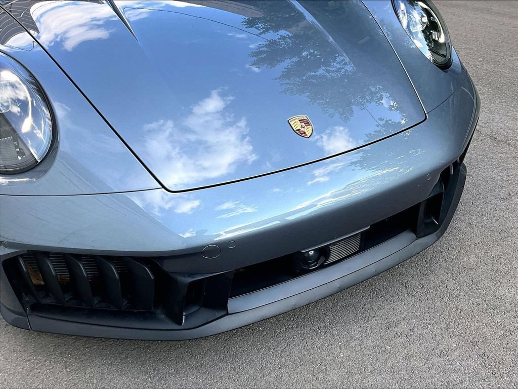 Certified 2026 Porsche 911 Carrera GTS RWD image 32