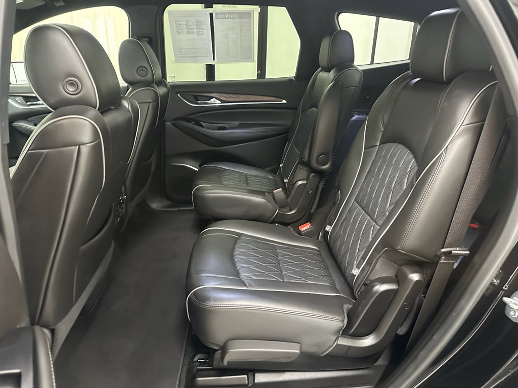 Certified 2023 Buick Enclave Avenir w/ Avenir Technology Package image 18