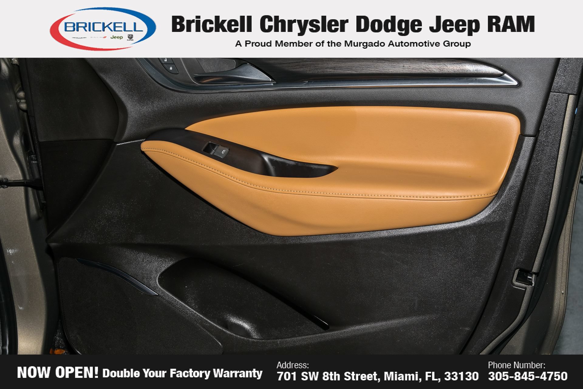 Used 2020 Buick Enclave Essence w/ LPO, Hit The Road Package FWD image 18