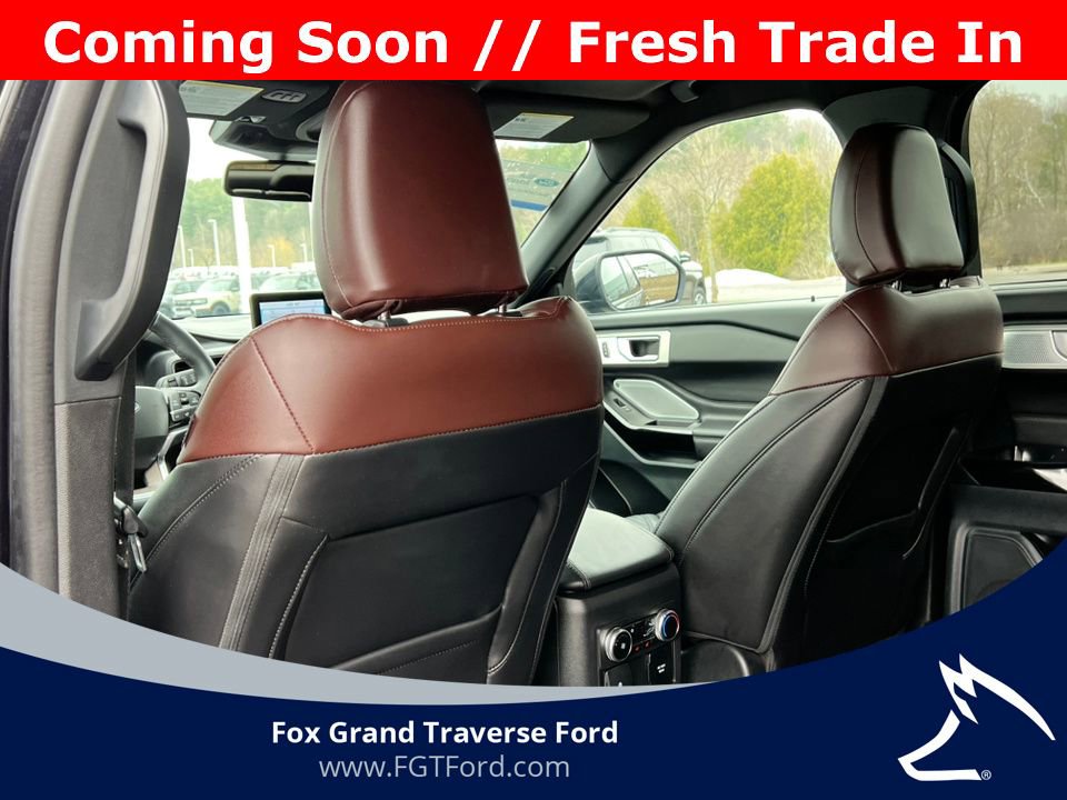 Certified 2023 Ford Explorer Platinum w/ Technology Package image 35