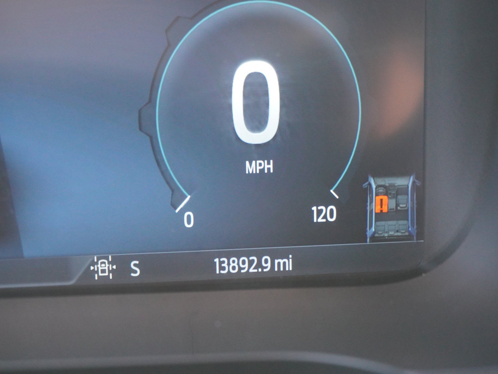 Used 2025 Ford F150 Lightning XLT AWD/4WD image 25