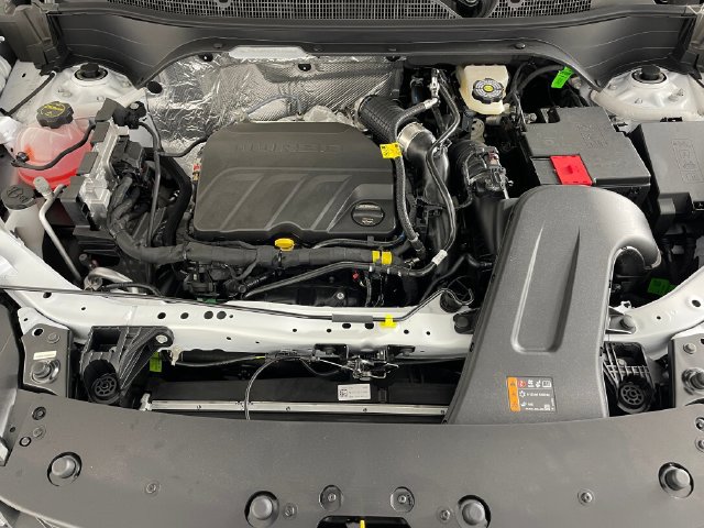 Certified 2026 Chevrolet Trax LT w/ Driver Confidence Package FWD image 19