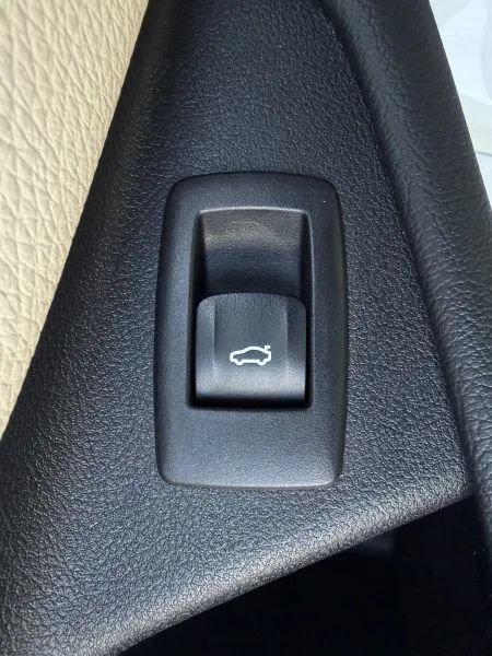 Used 2020 BMW 530i RWD image 43