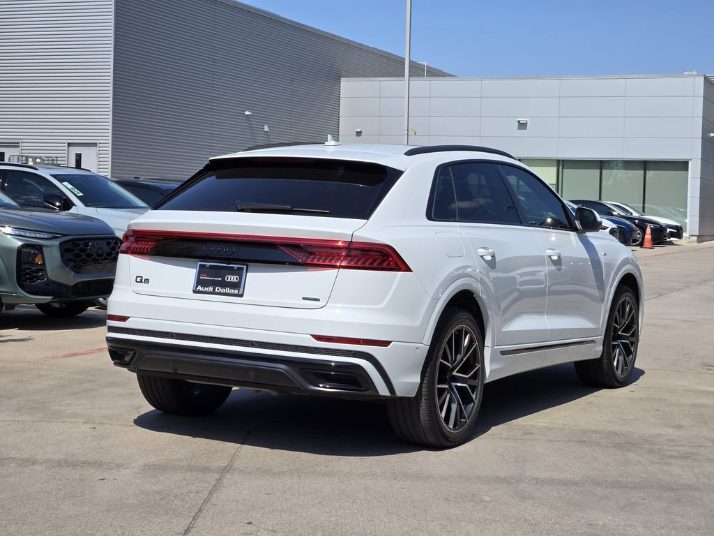 Certified 2023 Audi Q8 Premium Plus w/ Premium Plus Package AWD/4WD image 9