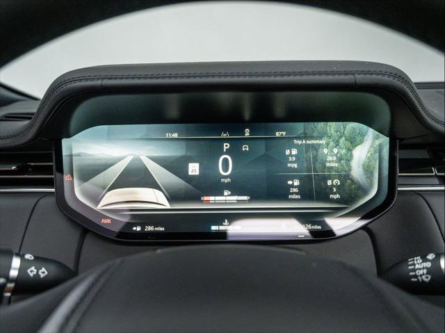 New 2025 Land Rover Range Rover SE image 26