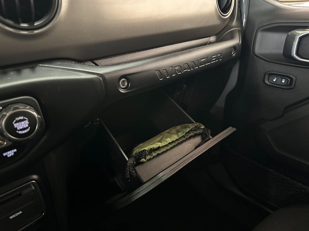 Certified 2023 Jeep Wrangler Sport S image 31