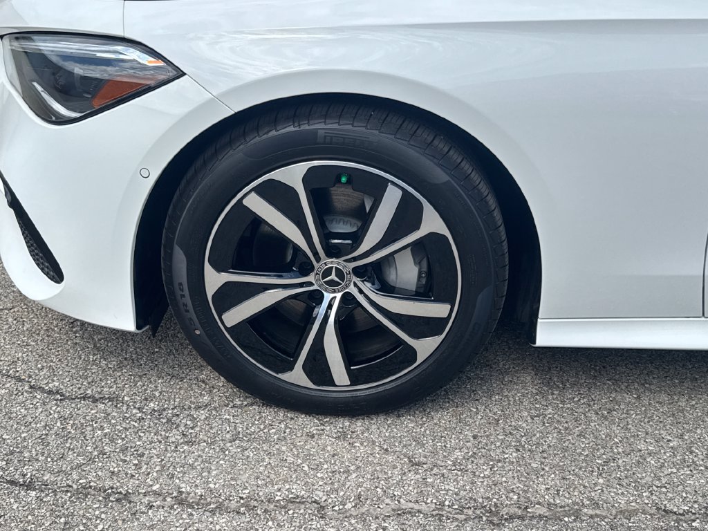 Certified 2026 Mercedes-Benz CLE 300 4MATIC Coupe image 30