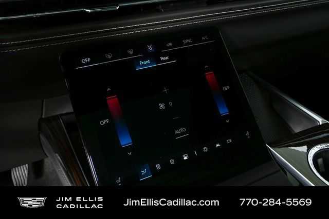 Certified 2026 Cadillac Escalade Luxury image 17