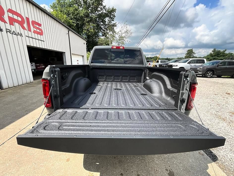 New 2026 RAM 2500 Tradesman AWD/4WD image 7