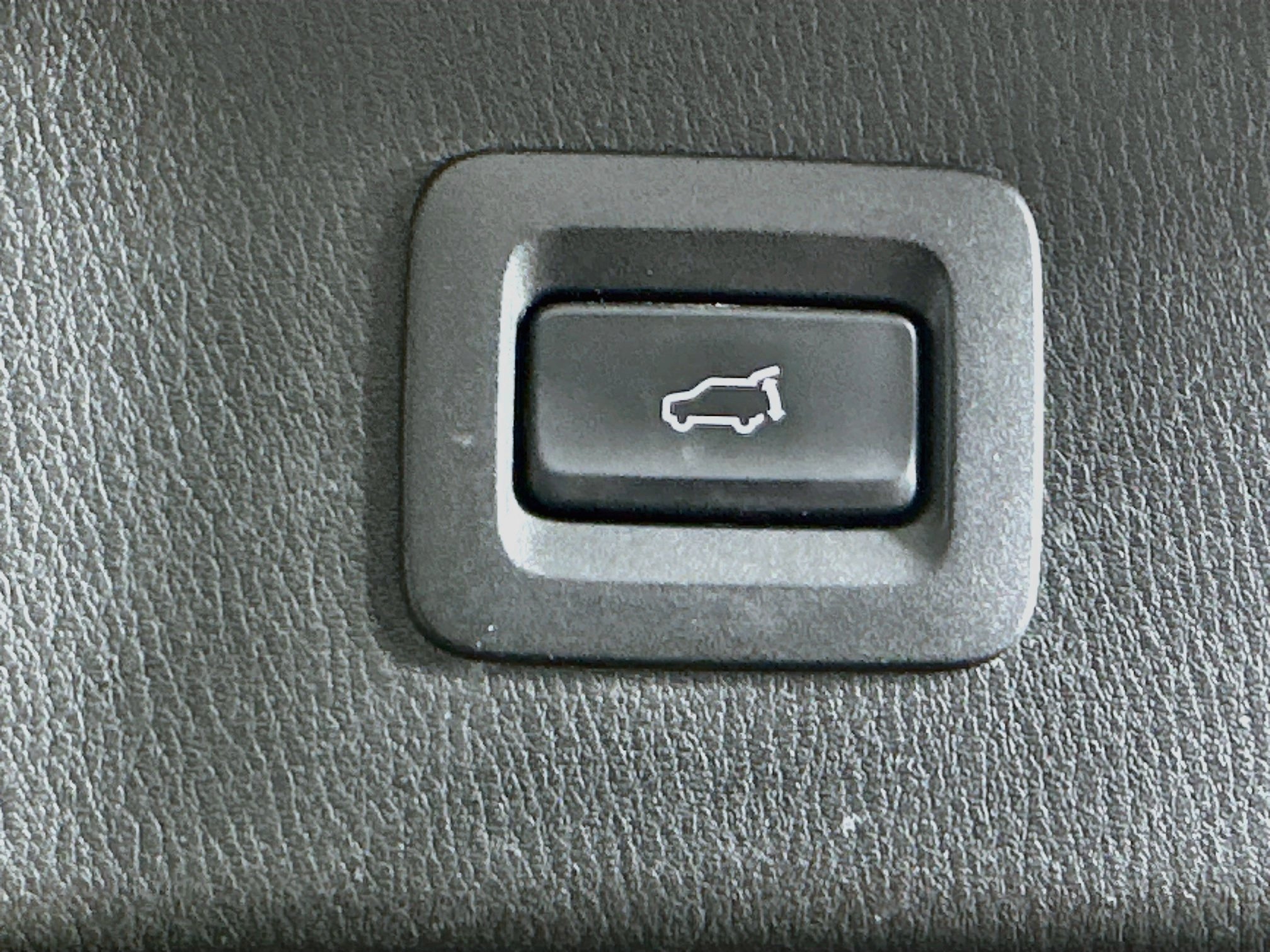Used 2020 MAZDA CX-5 Touring FWD image 32