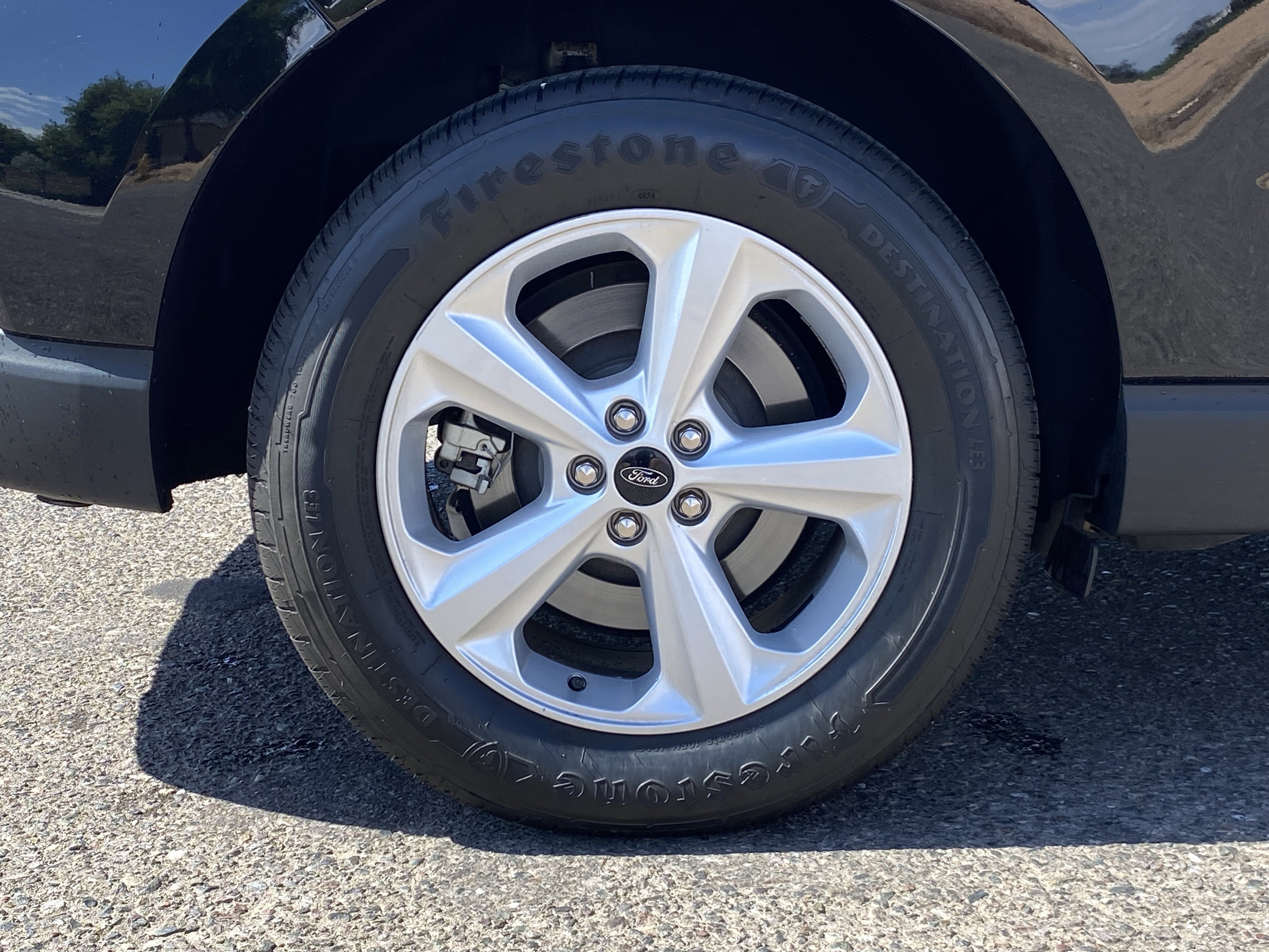Used 2023 Ford Edge SE AWD/4WD image 9