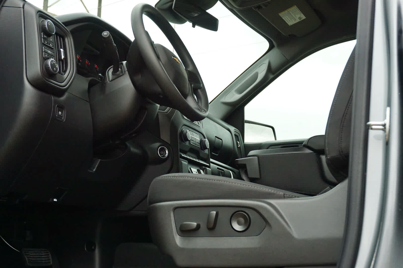 New 2026 Chevrolet Silverado 1500 Custom AWD/4WD image 18