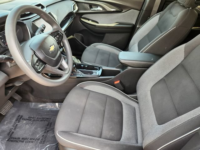 Used 2023 Chevrolet TrailBlazer LT FWD image 12