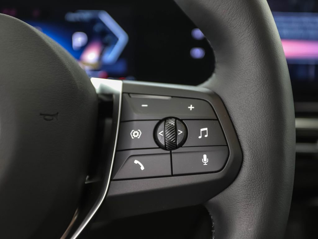 Certified 2025 BMW X1 xDrive28i w/ Premium Package image 13