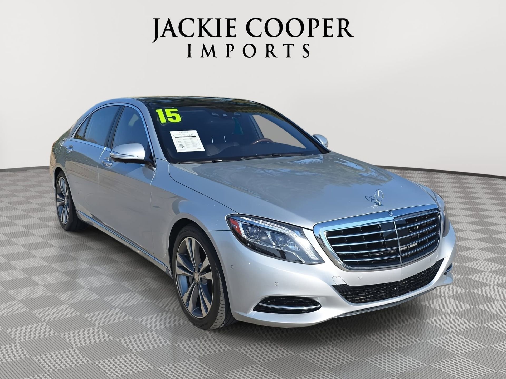 Used 2015 Mercedes-Benz S 550 4MATIC Sedan image 3