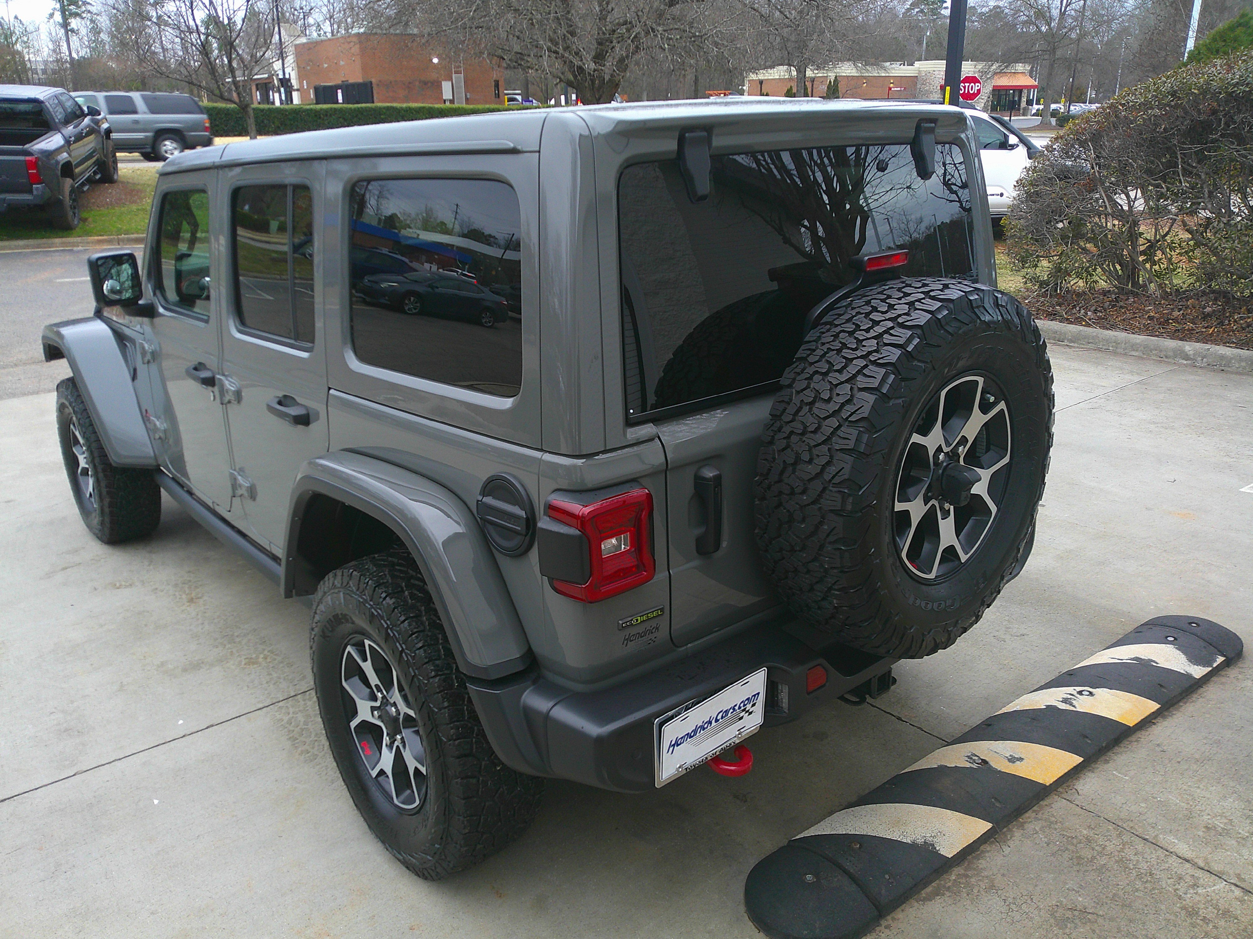 Used 2021 Jeep Wrangler Unlimited Rubicon AWD/4WD image 9