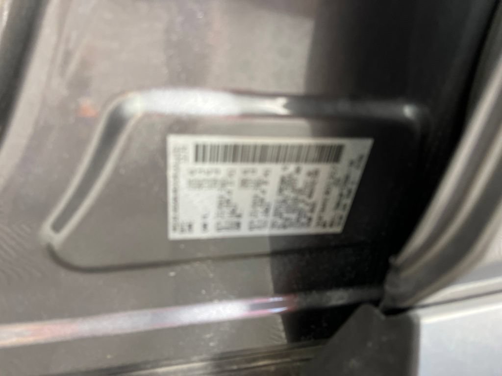 Used 2025 Nissan Rogue SV FWD image 31