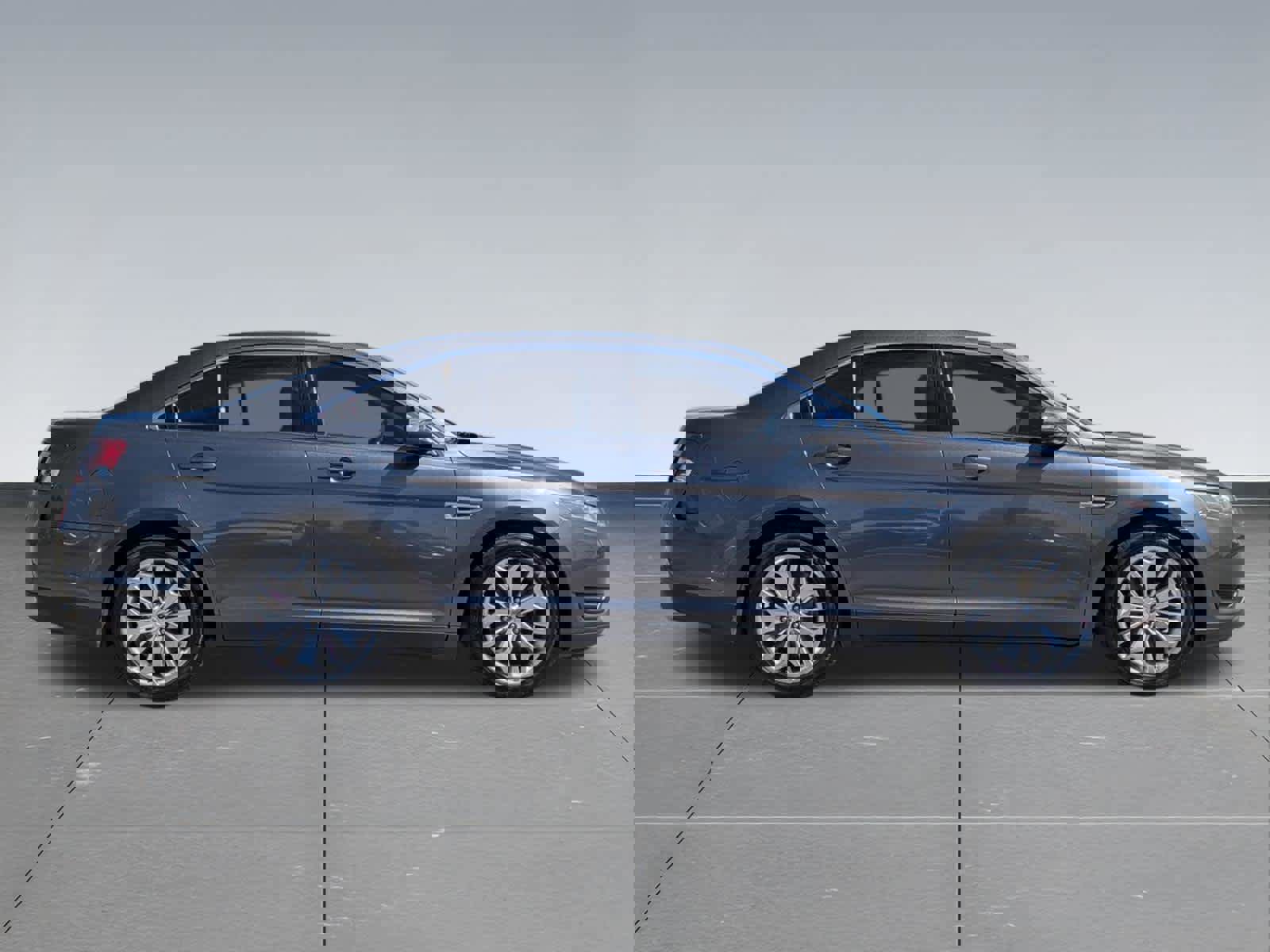 Used 2015 Ford Taurus Limited FWD image 5