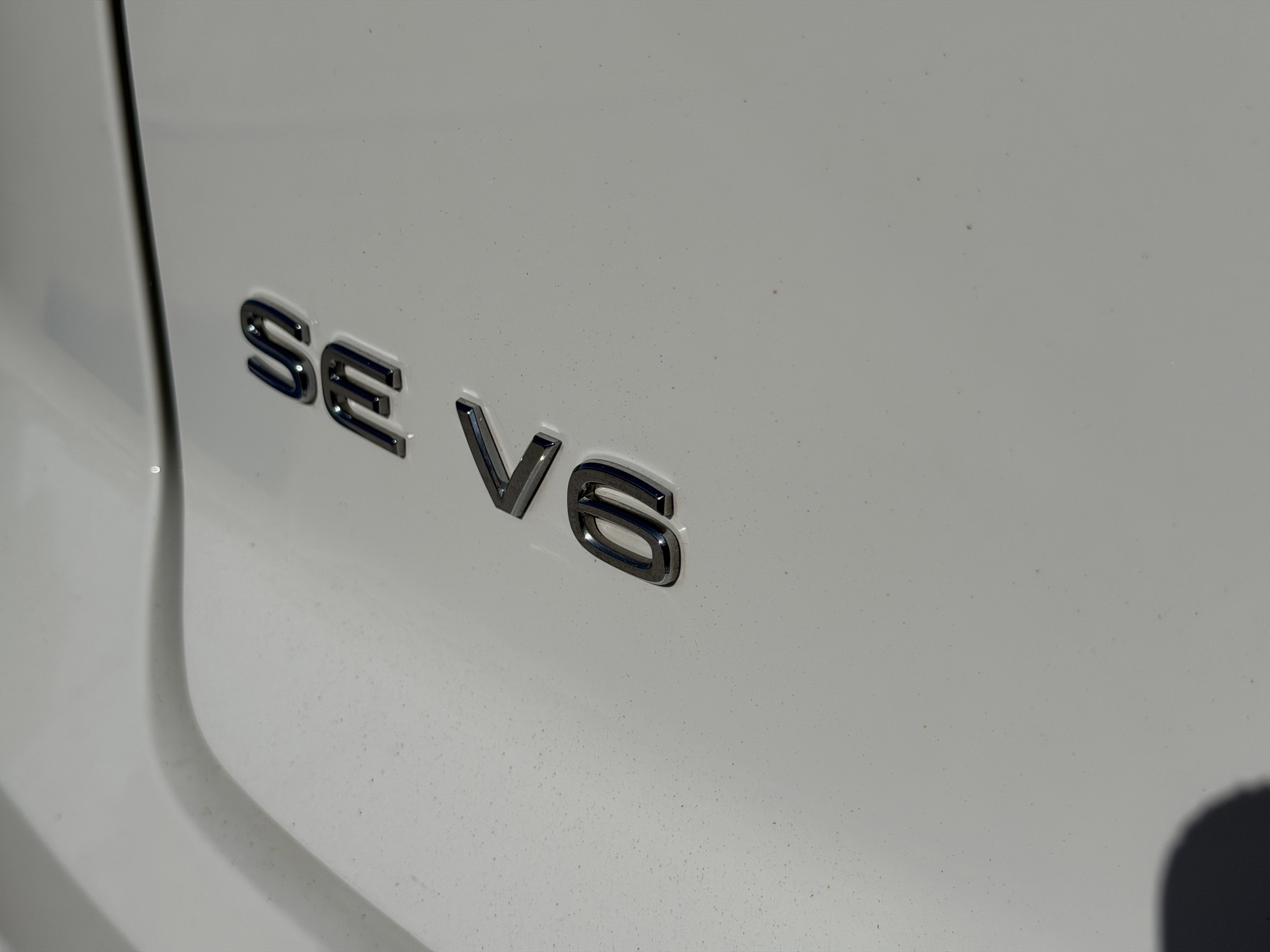 Certified 2023 Volkswagen Atlas Cross Sport SE w/ Panoramic Sunroof Package image 10