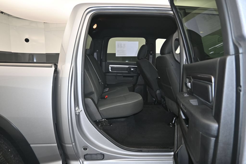 Used 2024 RAM 1500 Classic Warlock RWD image 25