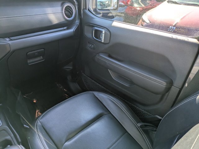 Used 2021 Jeep Wrangler Unlimited Sahara image 15