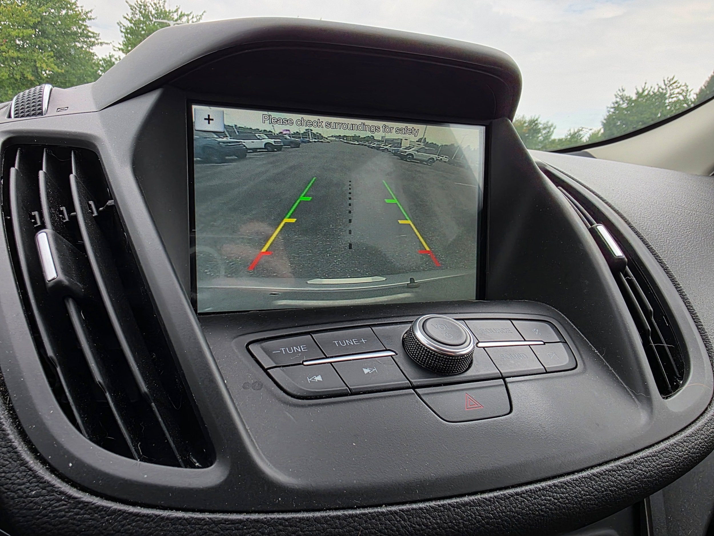 Used 2019 Ford Escape SE AWD/4WD image 16