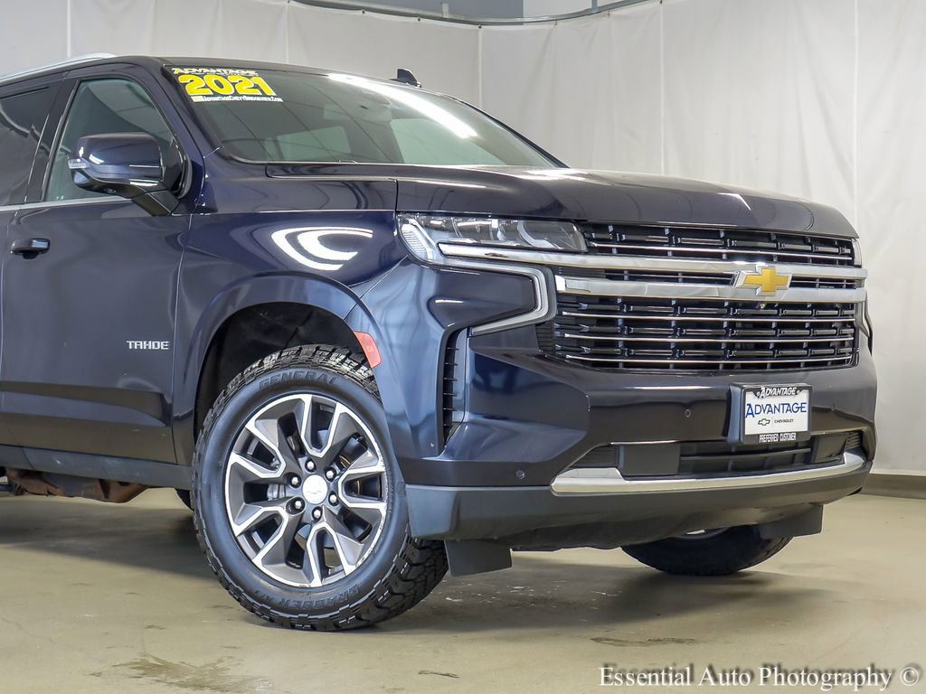 Used 2021 Chevrolet Tahoe LT w/ LT Signature Package AWD/4WD image 3