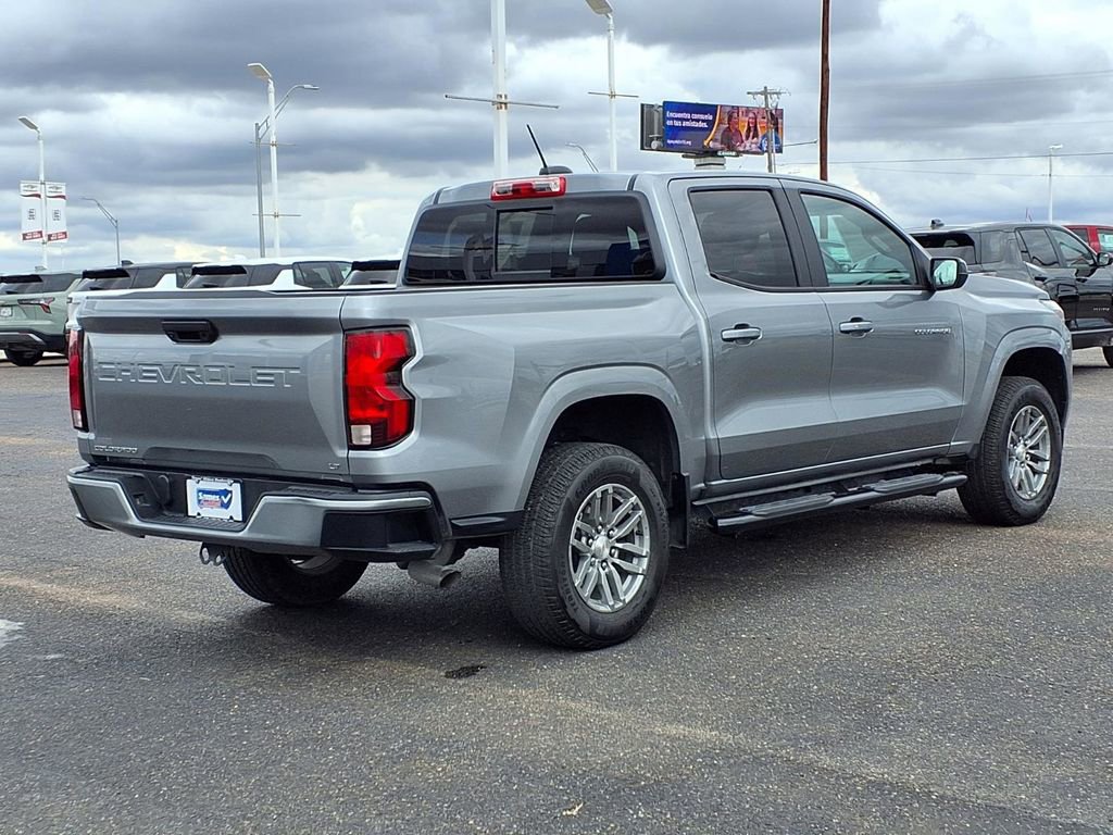 Used 2024 Chevrolet Colorado LT w/ LT Convenience Package image 7