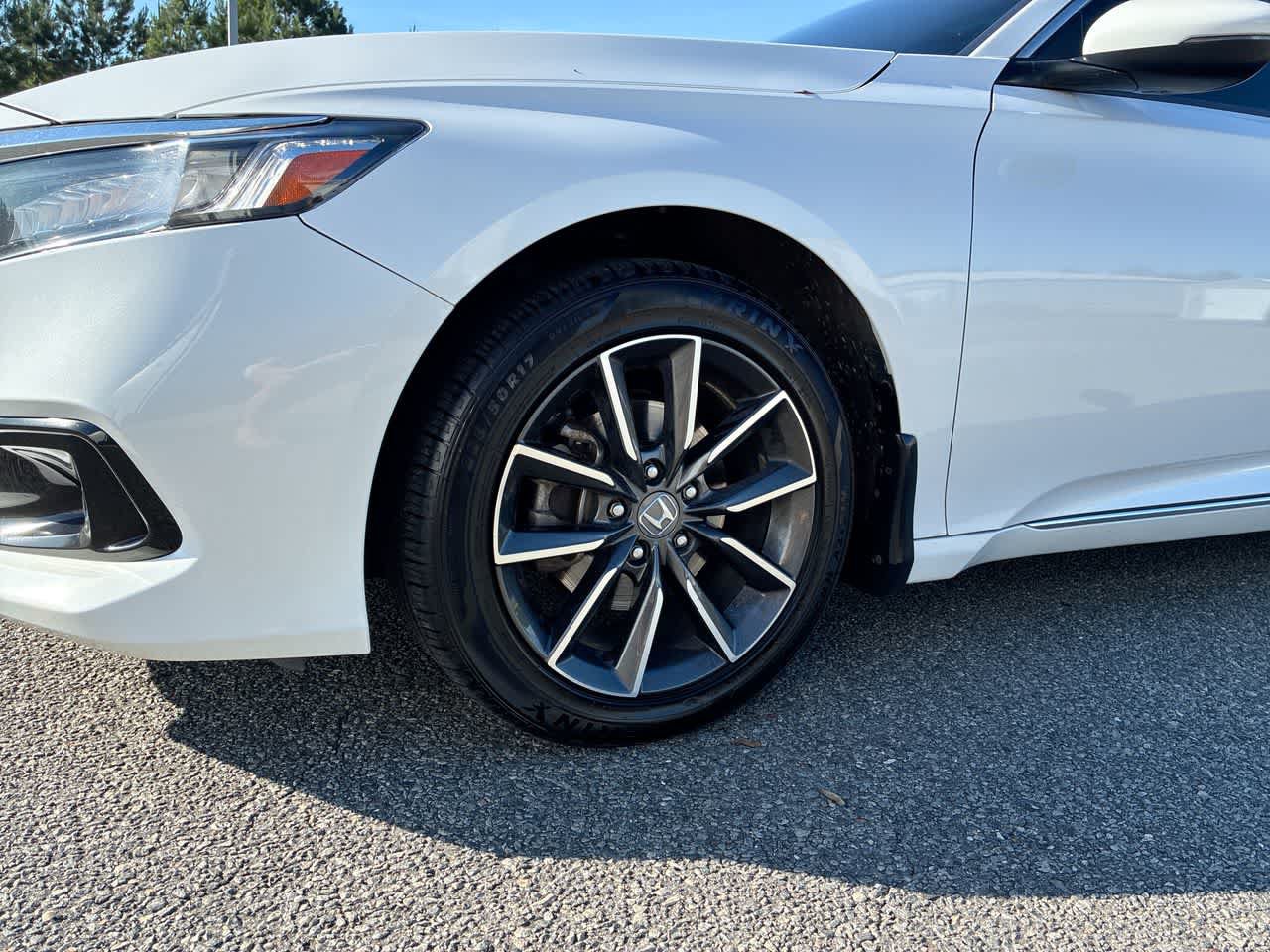 Used 2022 Honda Accord EX-L image 32