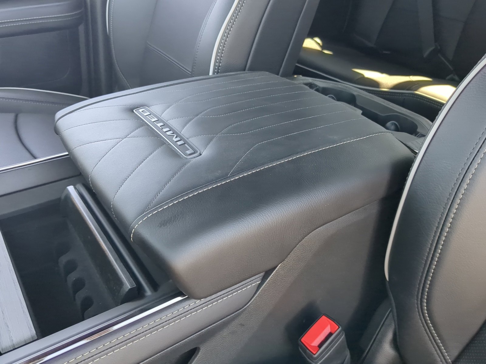 New 2026 RAM 3500 Limited image 15