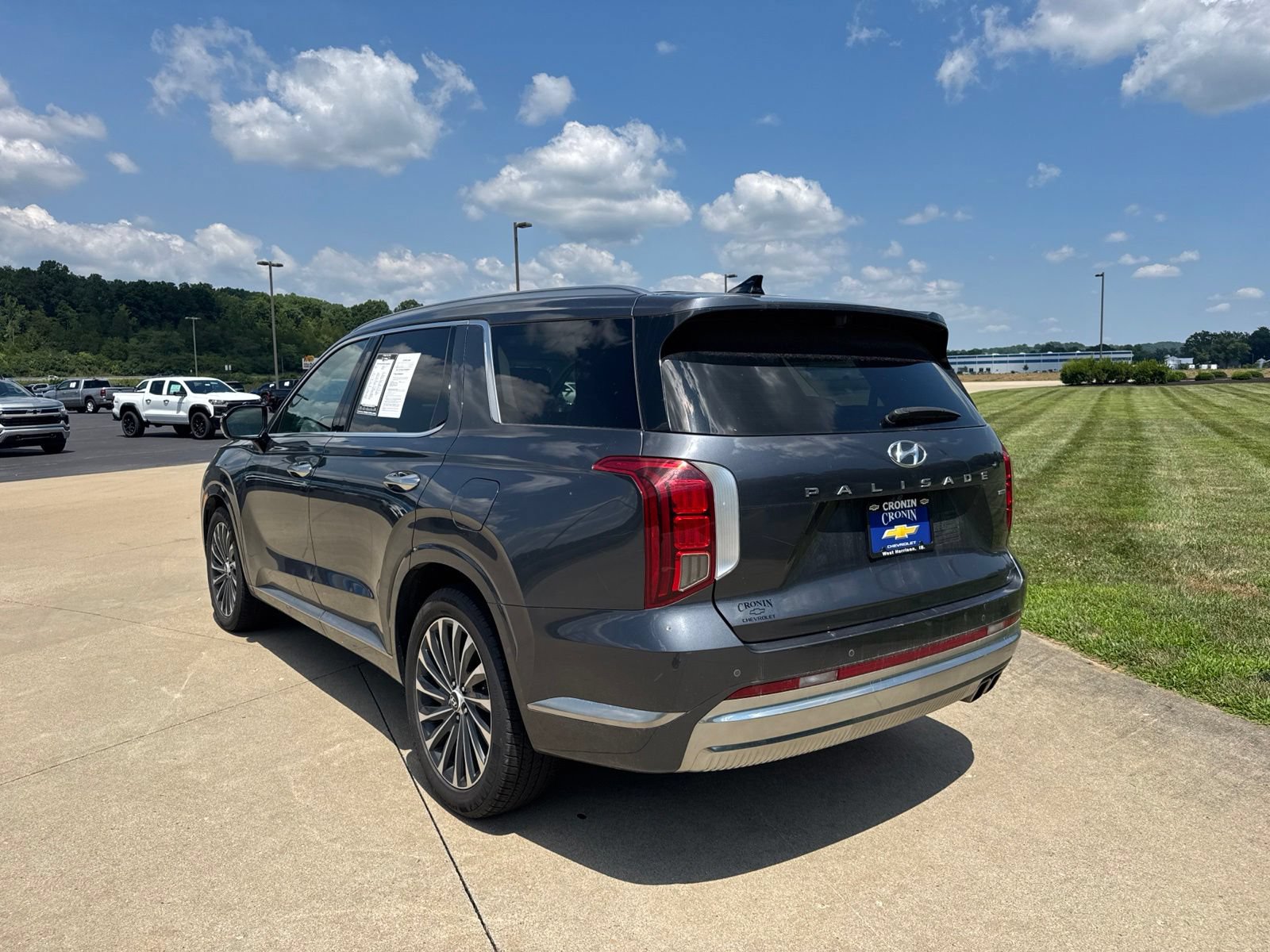 Used 2024 Hyundai Palisade Calligraphy AWD/4WD image 9