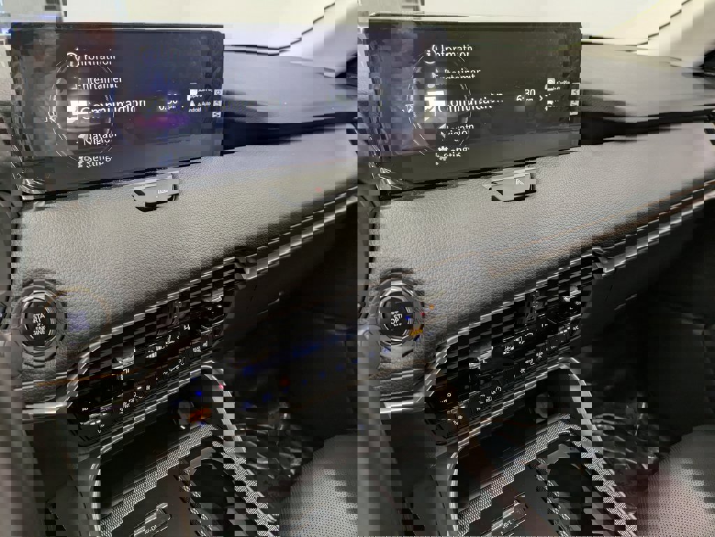 Certified 2025 MAZDA CX-90 3.3 Turbo w/ Premium Sport Pkg image 10