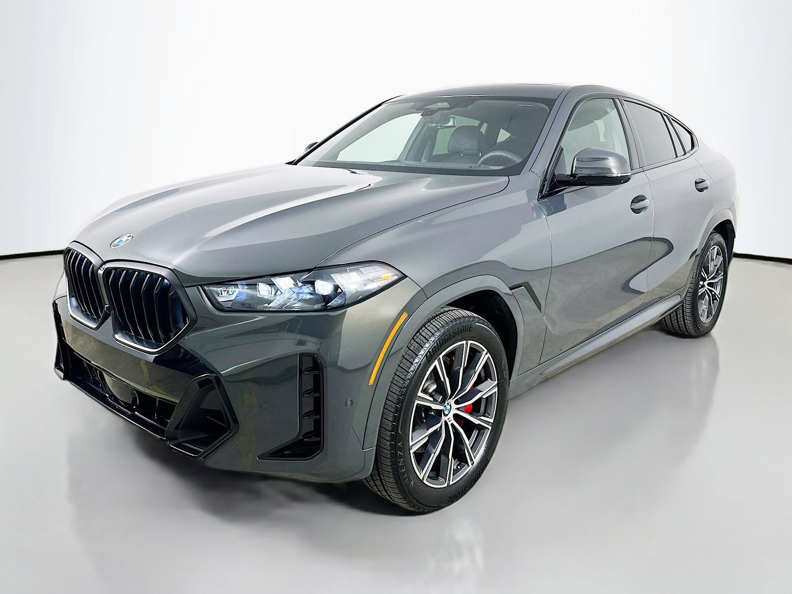 New 2026 BMW X6 xDrive40i w/ Climate Comfort Package AWD/4WD image 1