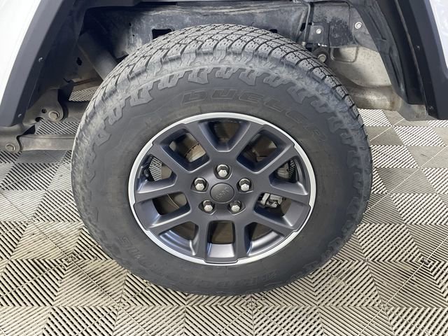 Used 2020 Jeep Gladiator Overland AWD/4WD image 19