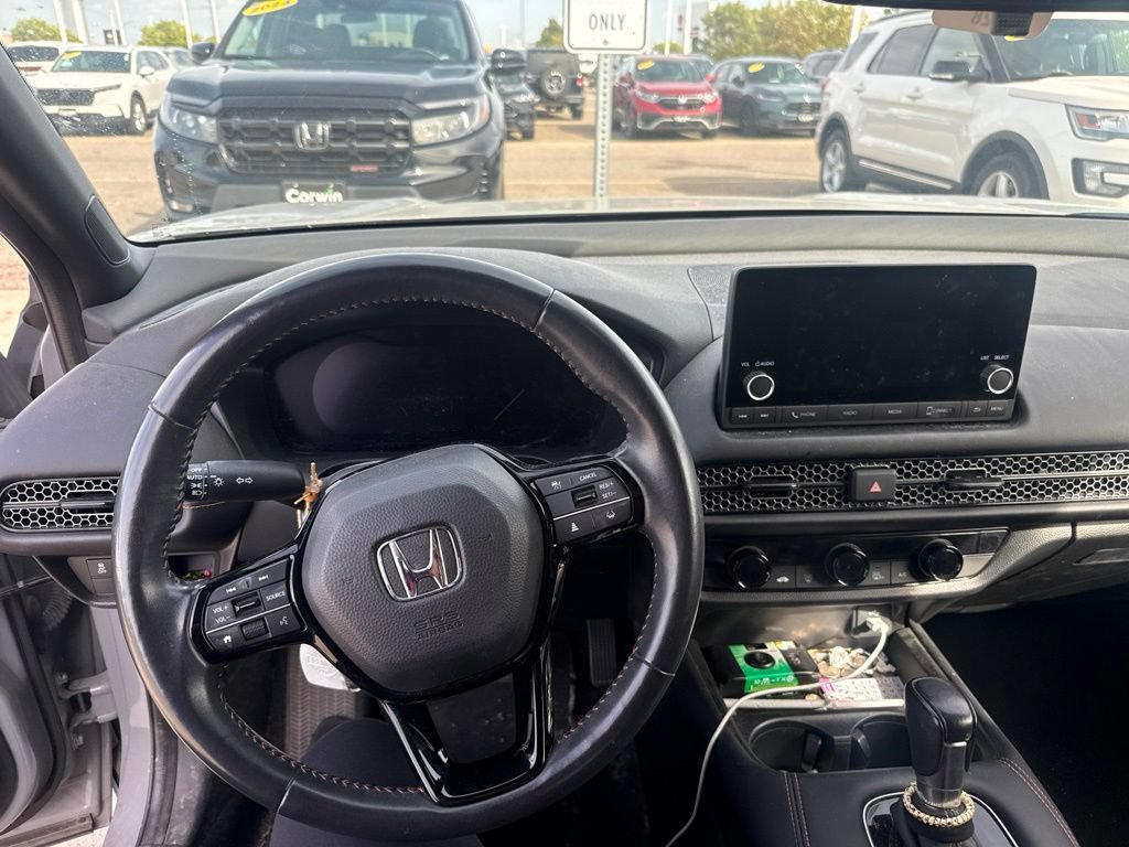 Used 2024 Honda HR-V Sport image 12