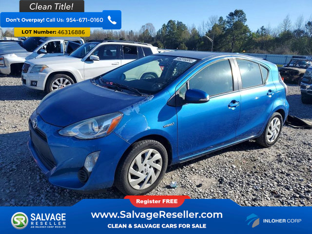 Used 2015 Toyota Prius C One image 1
