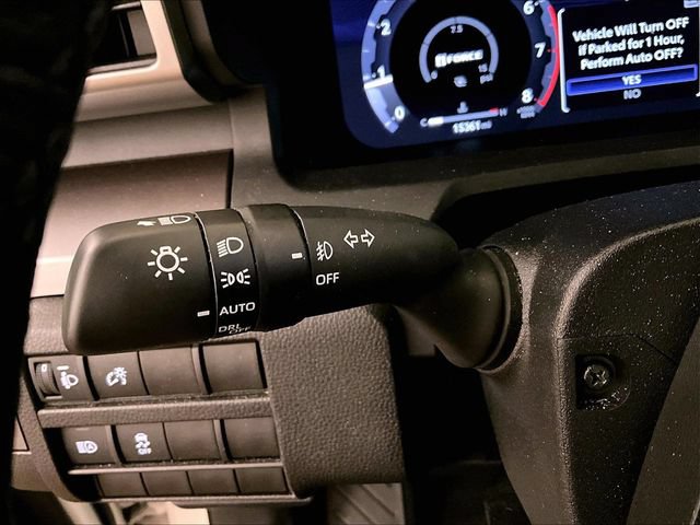Used 2024 Toyota Tacoma TRD Sport AWD/4WD image 30