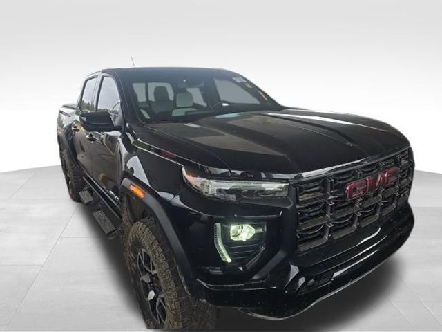 Used 2024 GMC Canyon AT4X AWD/4WD image 3