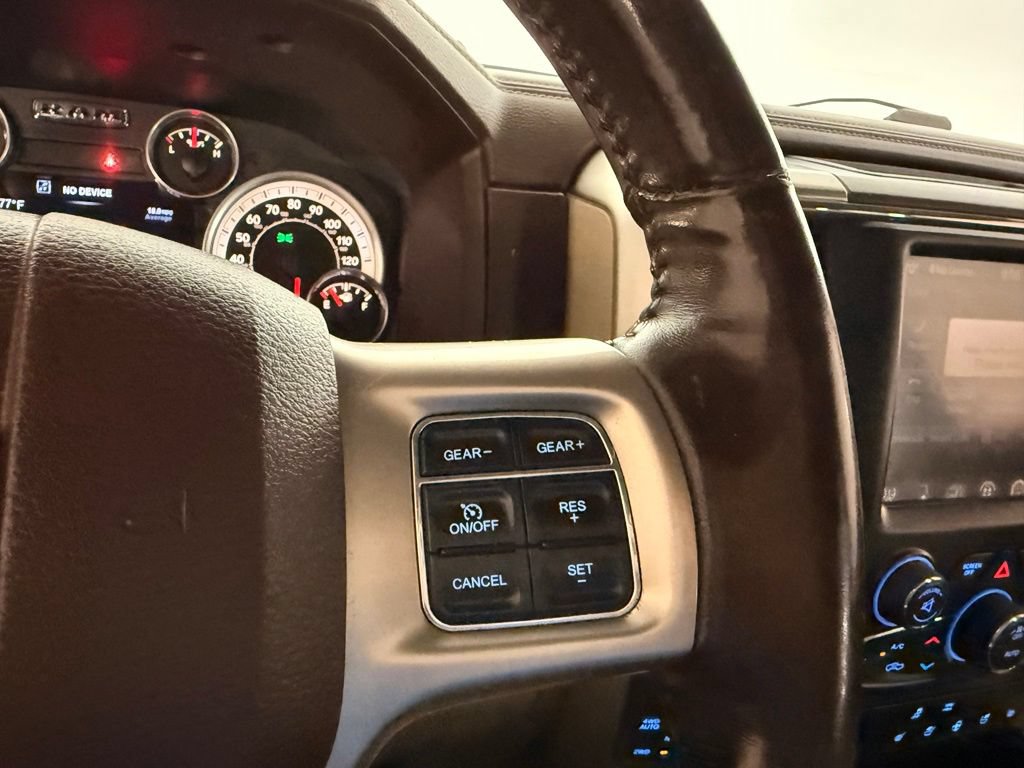 Used 2015 RAM 1500 Laramie w/ Convenience Group AWD/4WD image 31