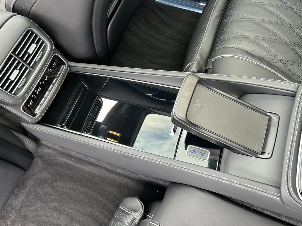New 2026 Mercedes-Benz Maybach GLS 600 4MATIC image 27
