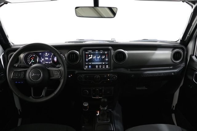 Used 2023 Jeep Wrangler Unlimited w/ 8.4" Radio Group AWD/4WD image 17