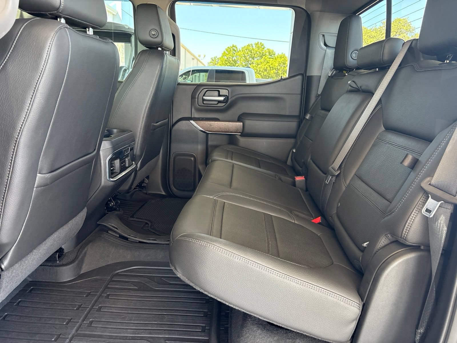 Used 2020 GMC Sierra 1500 Denali w/ Denali Ultimate Package AWD/4WD image 19