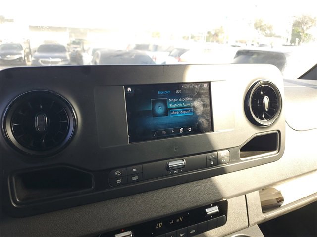 Used 2023 Mercedes-Benz Sprinter 2500 image 17