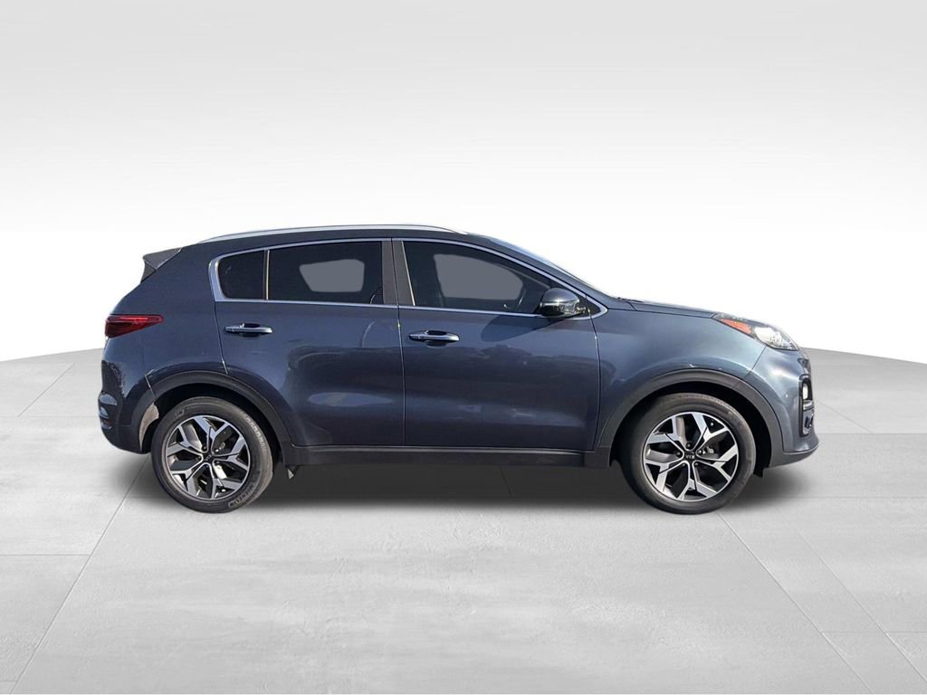 Used 2021 Kia Sportage EX image 2