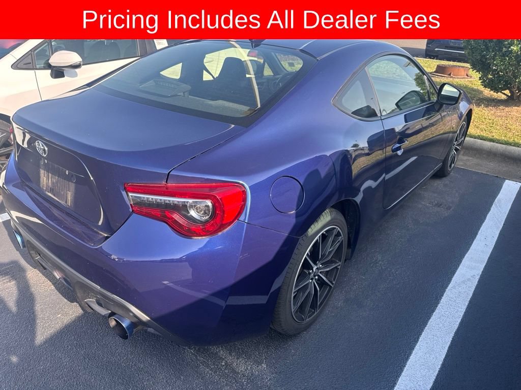 Used 2019 Toyota 86 RWD image 4