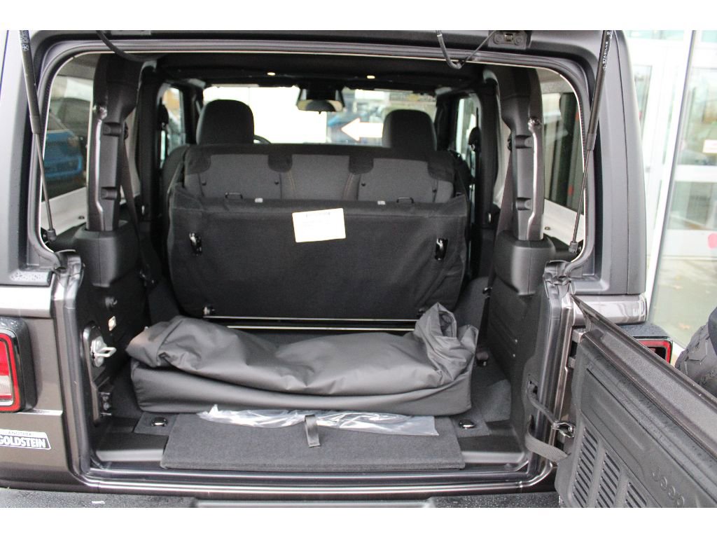 New 2026 Jeep Wrangler Sport S image 20