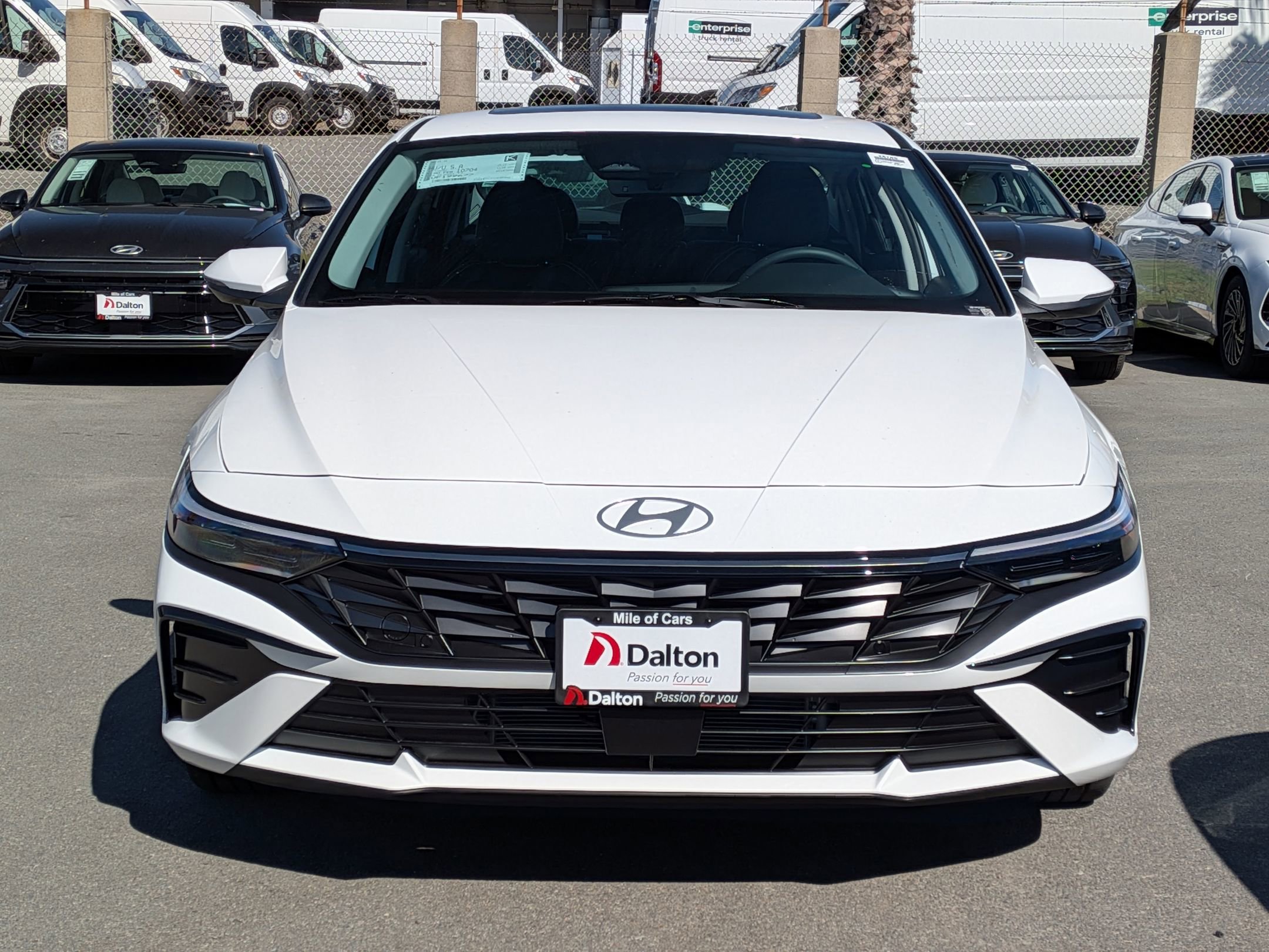 New 2026 Hyundai Elantra Limited FWD image 2