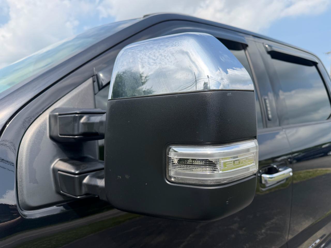 Used 2020 Ford F250 XLT w/ XLT Premium Package AWD/4WD image 13